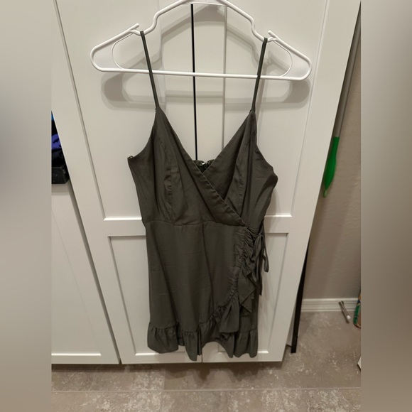 Altar’d State olive green ruffle wrap dress. - Picture 1 of 6